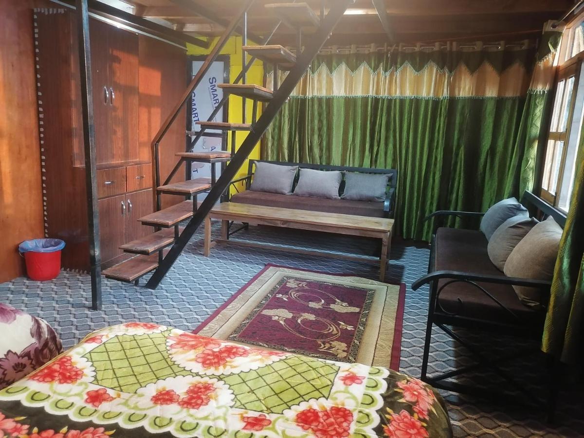 Jungle Crown Organic Homestay Nagarkot Exterior foto