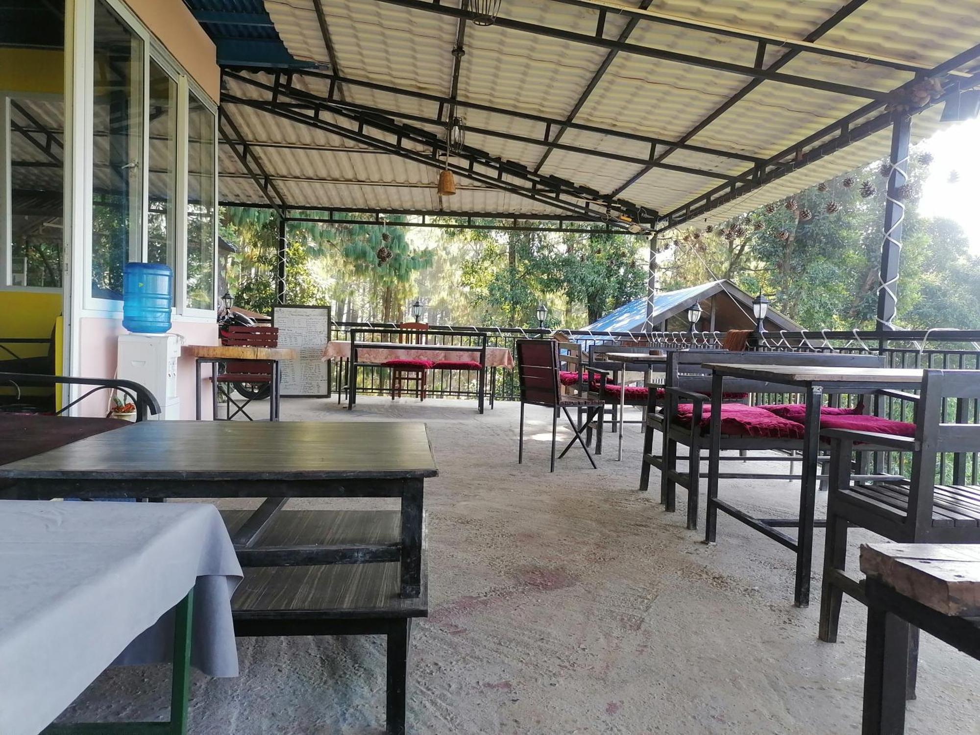 Jungle Crown Organic Homestay Nagarkot Exterior foto