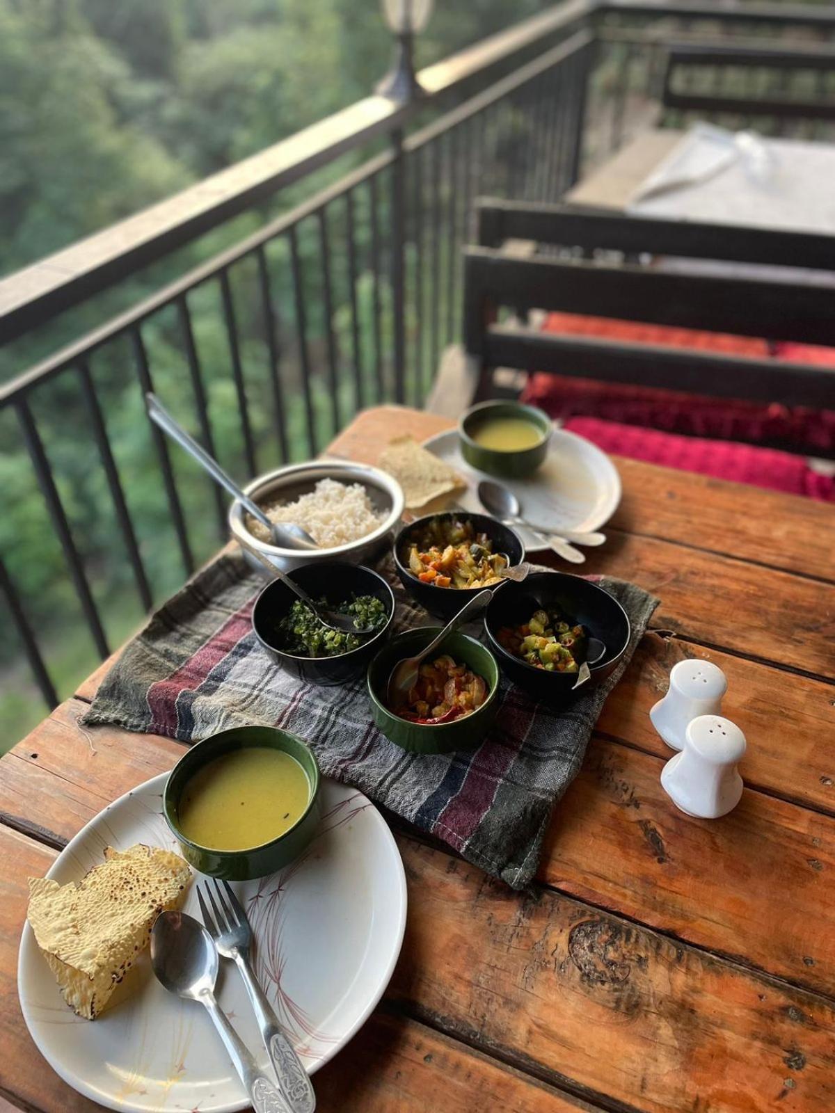 Jungle Crown Organic Homestay Nagarkot Exterior foto